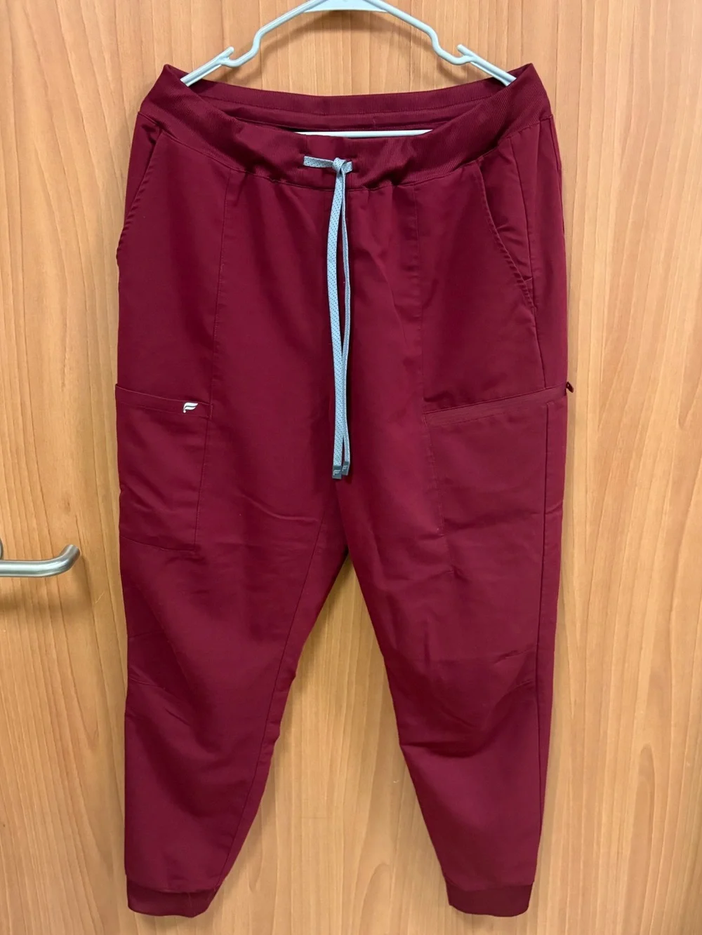 Fabletics HW On-Call jogger scrub pants in Wine